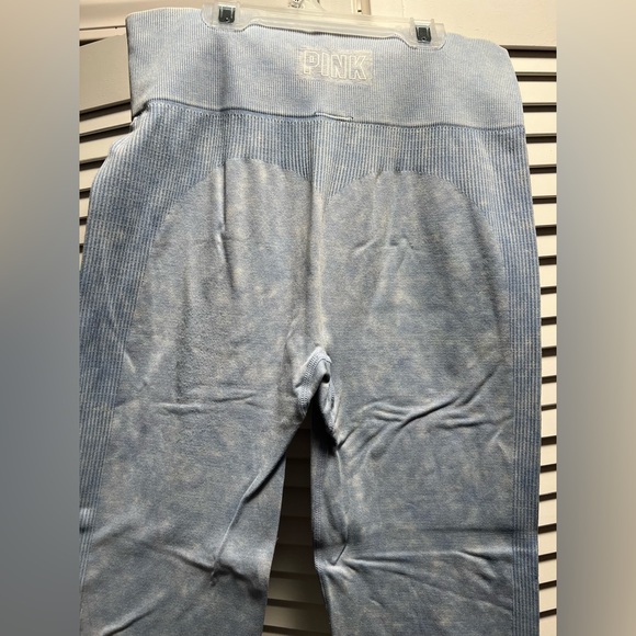 PINK Seamless Legging Size L - Picture 4 of 5